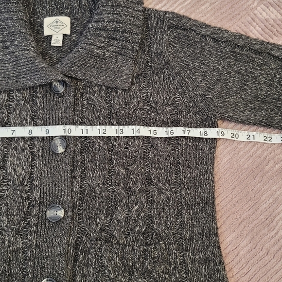 St. John's Bay Medium Button Up Cardigan Sweater Cable Knit Black/Grey - Picture 6 of 11